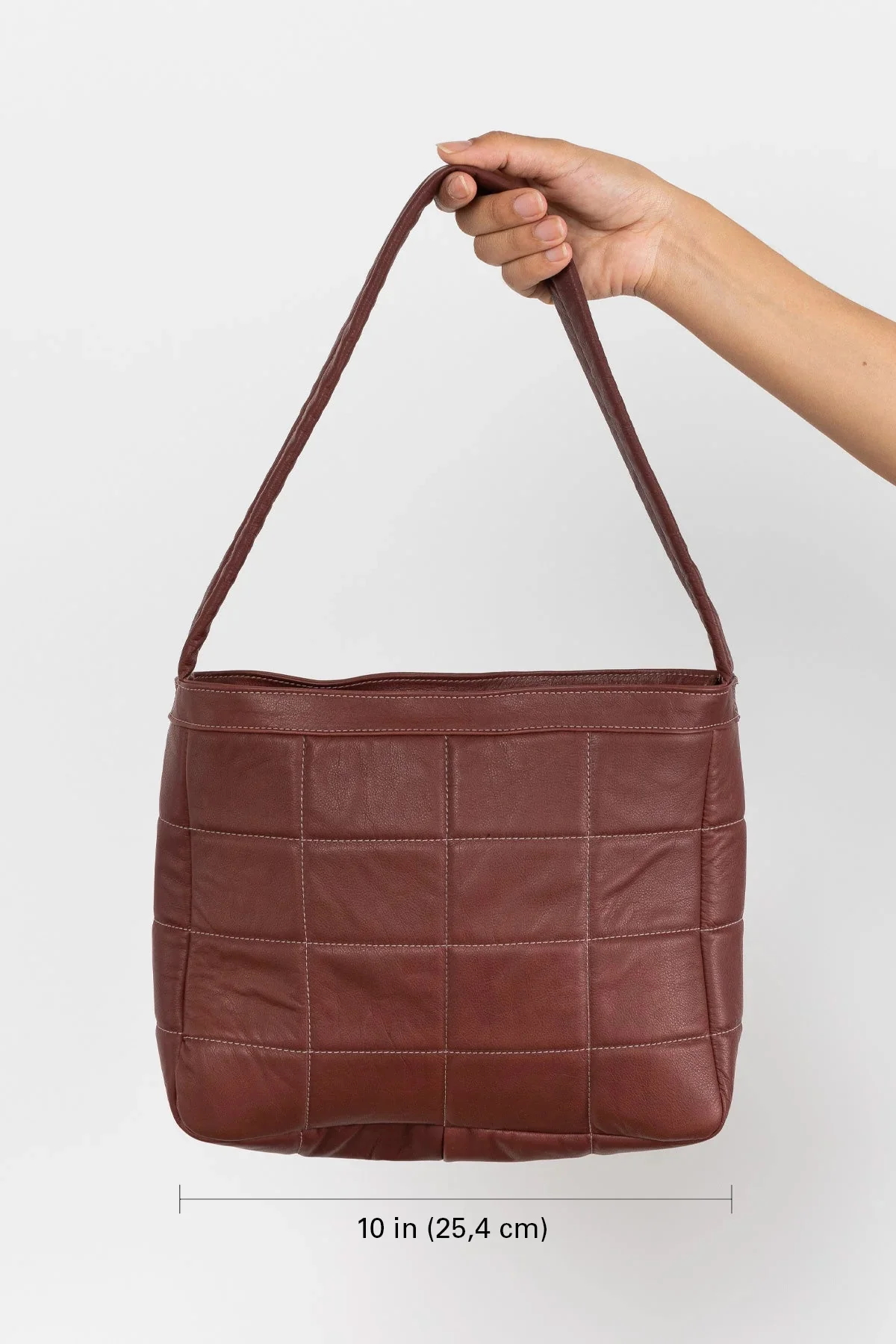 RLH3452 - The Quilted Lambskin Bag - Image 31